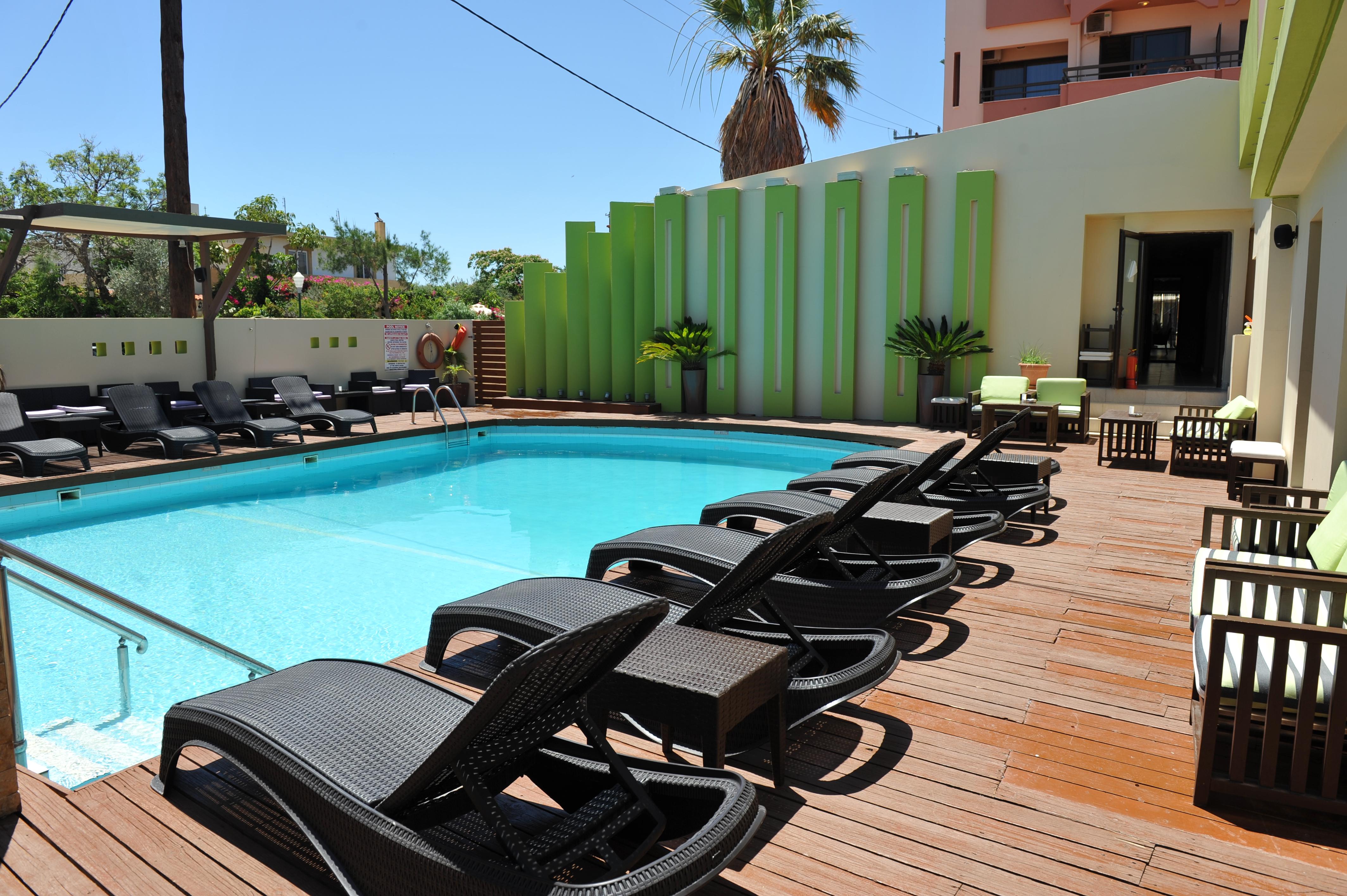 Heleni Beach Hotel 이알리소스 외부 사진
