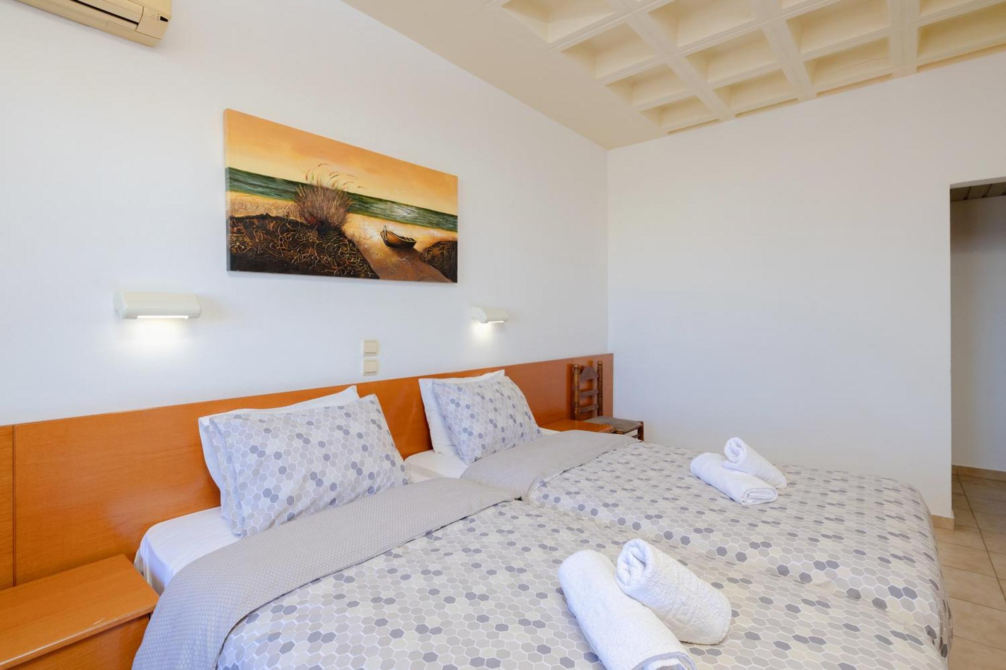 Heleni Beach Hotel 이알리소스 외부 사진